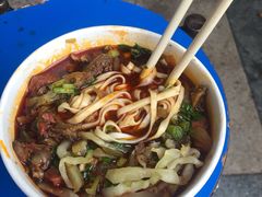 -魏旺湖北正宗牛肉面(硚口公园店)