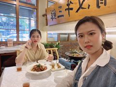 -霄汉牛三鲜湖北砂锅菜(万松园2店)