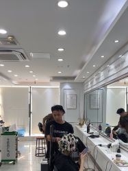 -镁连社·美联社