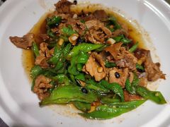 辣椒炒宁乡花猪肉-田趣园长沙菜(天安云谷店)