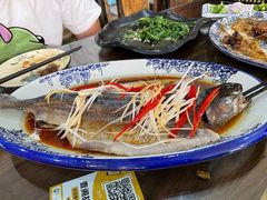 阳关活鳟鱼-壹阁胡羊焖饼(特色小吃街店)