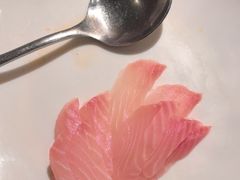 -钱小奴海鲜自助黑金店(杭州滨江龙湖店)