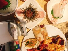 -雍和会海鲜姿造自助(湖东路店)