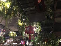 -胡桐里音乐酒馆(孝南店)