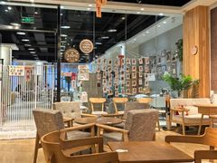 -藏猫猫咖啡主题馆(中央大道店)