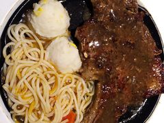 红胡椒劲骨牛排-豪客来牛排(中央花苑店)
