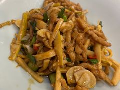 武当野山笋炒肉丝-宏状元现熬粥·京味菜(黄寺大街店)