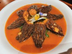 红扒羊肚菌酿肉-敏珠拉姆藏餐·南京厨房(富春江东街店)