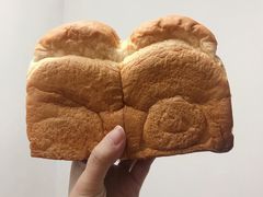 -沁屋面包店(人民东路店)