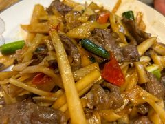 -牛八宝桂林米粉(八里庄店)