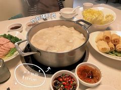 -煲王粤菜餐厅(中侨中心店)