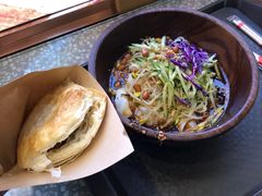 -西北杂粮筐凉皮大王(观澜湖新城MH MALL店)