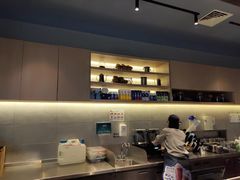 -瑞幸咖啡(新理想大厦店)