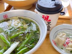-呼啦面馆·头牌豌杂面(建新东路店)