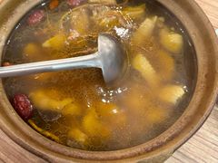 -永記粤菜·五指毛桃花雕鸡煲(九亭店)