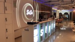 -BULB STUDIO 巴柏明星发型工作室