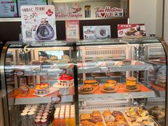 面包甜点陈列柜-Tims天好咖啡(河西万象城店)