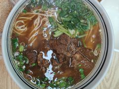 -小马牛肉面·牛骨熬制(南京博物院店)