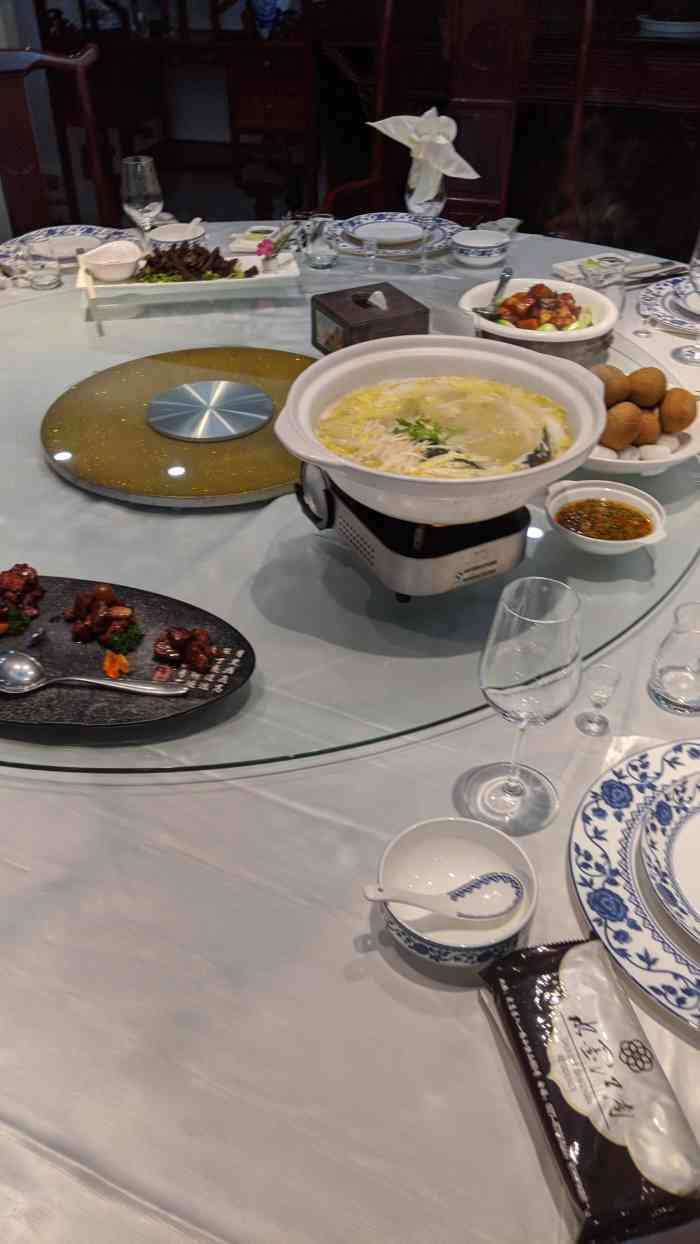 水墨江南(八一路店)-"朋友在这里办的婚宴,说实话我经常从门口经.
