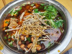 -老五鸡丝豆花面粉(瑞金北路68号院店)