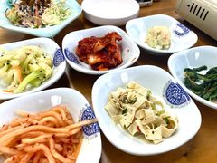 -亲昵春川鸡排(韩国美食街店)