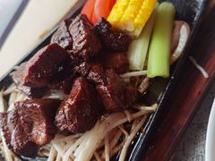 -穹六人间 people 6(岳阳路店)