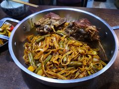 -内蒙焖面大盆骨餐馆(山大路店)