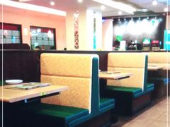 卡座-萨莉亚意式餐厅(新邻天地店)