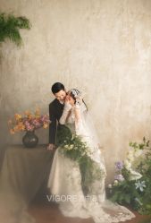 -雪中彩影婚纱摄影·微光艺术中心