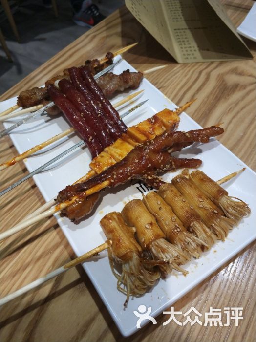 那些年一起吃串的地方●烧烤(台东店)蜜汁排骨串图片 - 第1张