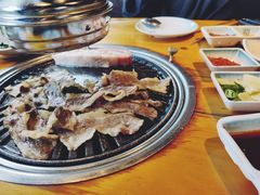 -唯成•韩国炭火烤肉 유성고기