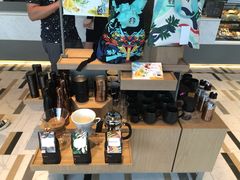 零售区-星巴克臻选(珠海富华里店)