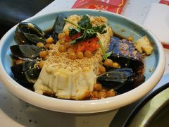 皮蛋豆腐-老佛爷·铜炉炭火蛙锅(海州吾悦店)