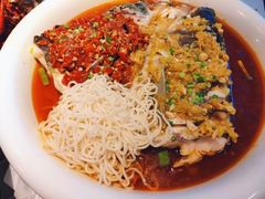 剁椒鱼头-阿财老铺·老蚌埠龙虾城(华夏总店)