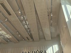 -比斯特上海购物村精品奥特莱斯