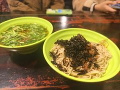 -张记牛肉面馆(天津路店)