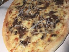 莱芙缇牛肉披萨-LYFATTI 莱芙缇(赣水路店)