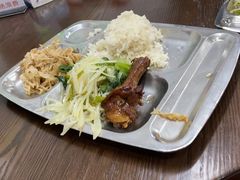 -左庭右院鲜牛肉火锅(浦江欢乐颂店)