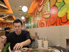 -呷哺呷哺(世贸.工三店)