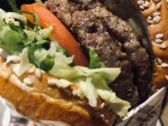 -The Habit Burger Grill 哈比特汉堡(复兴soho店)