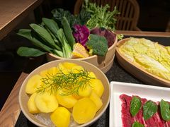 -三出山火锅(万象天地店)