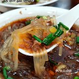 大早上排队的街边早餐小店❗人气水煎包口味挺不错