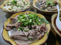 -小杨翘脚牛肉
