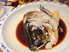 野生大鱼头-那家小馆•北京菜•烤鸭(中关村店)