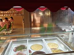 -涨巢·潮玩水疗局