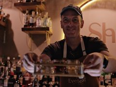 -Shift cocktail bar鸡尾酒吧