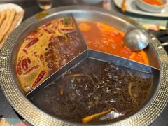 -廖掌柜·重庆鲜货火锅(上海首店)