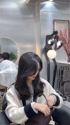 -Tloml salon