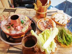 -香香腊排骨.野生菌火塘总店(束河店)