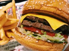 -The Habit Burger Grill 哈比特汉堡(复兴soho店)